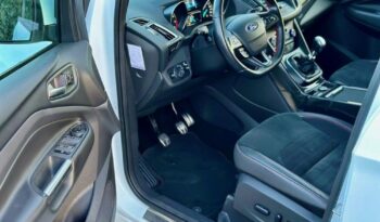 Ford Kuga full