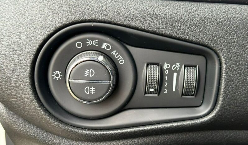Jeep Renegade full