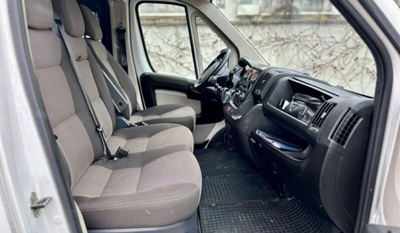 Peugeot Boxer full