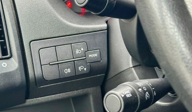 Peugeot Boxer full