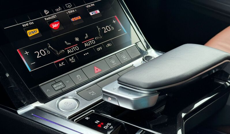 Audi e-tron 55 Quattro S Line full