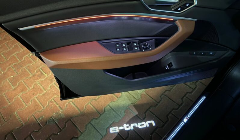 Audi e-tron 55 Quattro S Line full