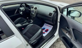 Toyota Avensis 2.0 D-4D Premium full