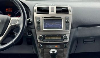 Toyota Avensis 2.0 D-4D Premium full