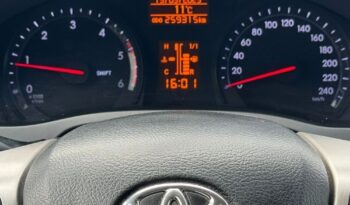 Toyota Avensis 2.0 D-4D Premium full