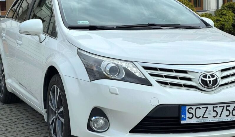 Toyota Avensis 2.0 D-4D Premium full