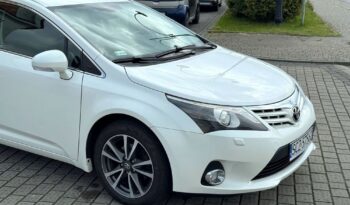 Toyota Avensis 2.0 D-4D Premium full