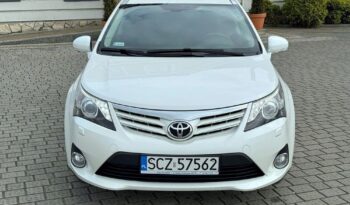Toyota Avensis 2.0 D-4D Premium full