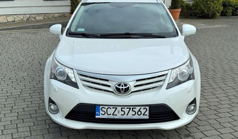 Toyota Avensis 2.0 D-4D Premium full