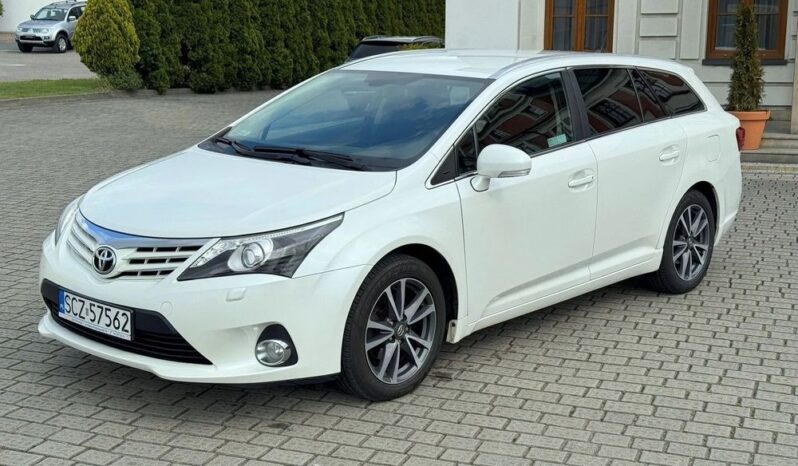 Toyota Avensis 2.0 D-4D Premium full