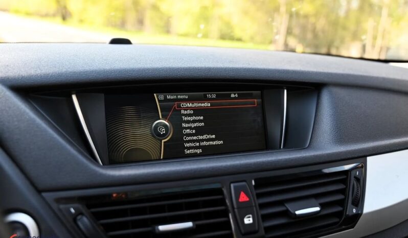 BMW X1 full
