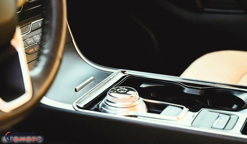 Ford Edge full