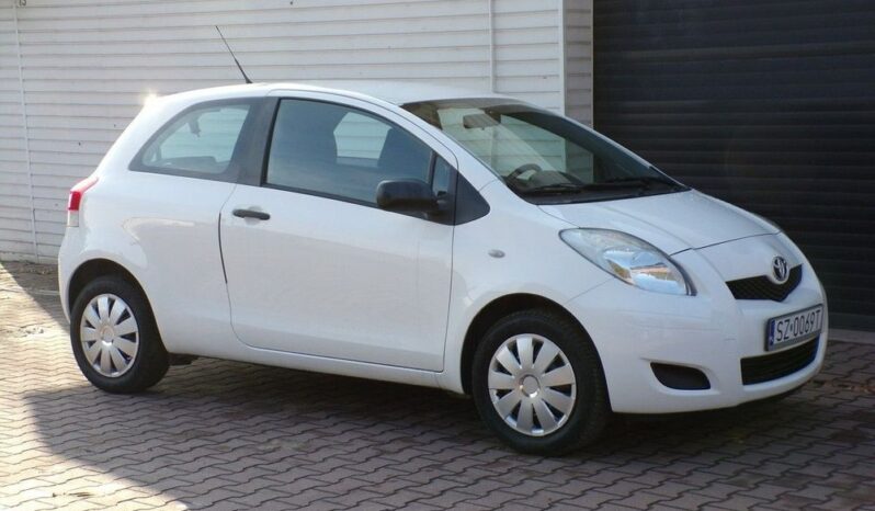 Toyota Yaris full