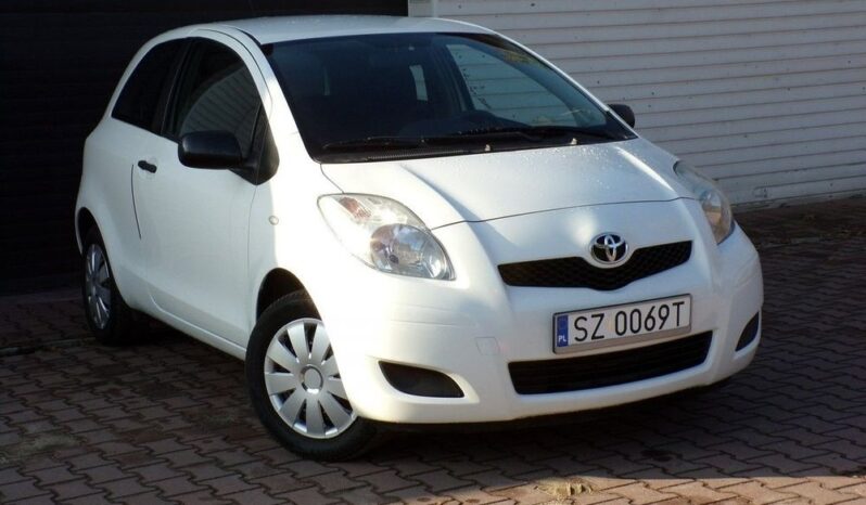 Toyota Yaris full