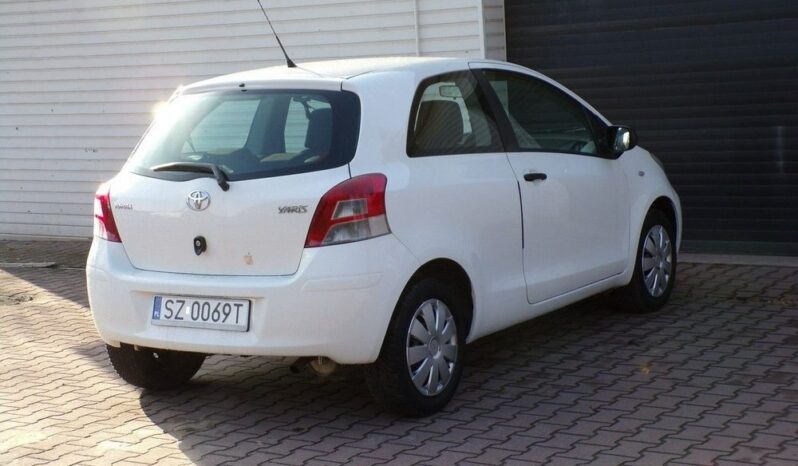 Toyota Yaris full