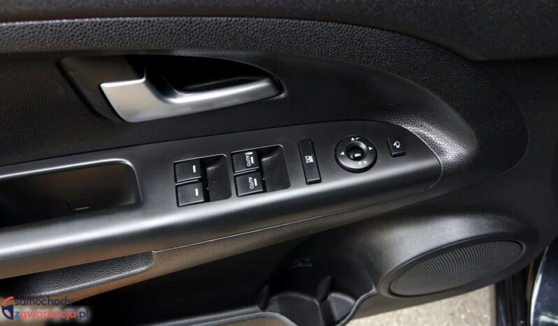 Kia Venga 1.6 CRDi 128 Platinum Edition full