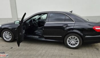 Mercedes-Benz Klasa E full
