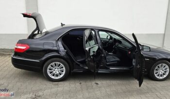 Mercedes-Benz Klasa E full