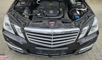 Mercedes-Benz Klasa E full