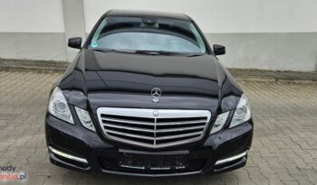 Mercedes-Benz Klasa E full