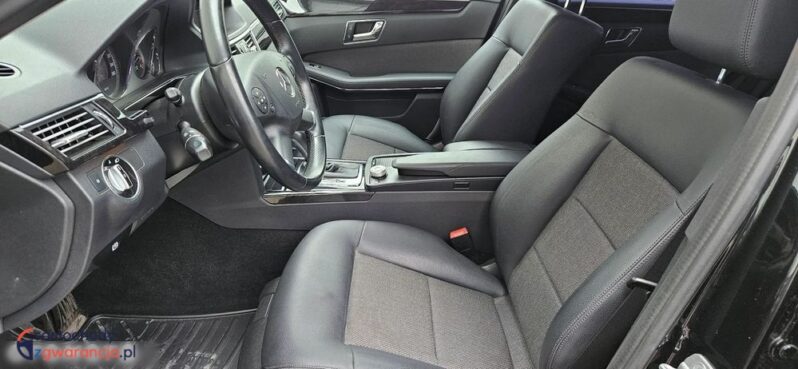 Mercedes-Benz Klasa E full