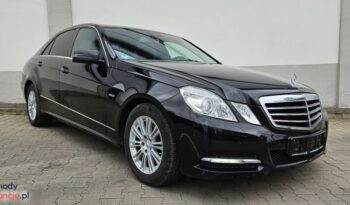 Mercedes-Benz Klasa E full