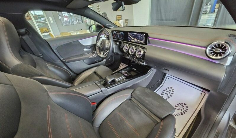 Mercedes-Benz CLA 250 Shooting Brake 7G-DCT AMG Line full