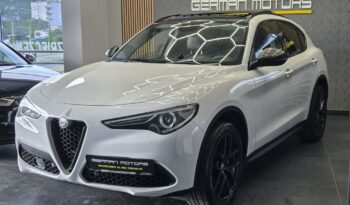 Alfa Romeo Stelvio 2.0 Turbo Sprint Q4 full