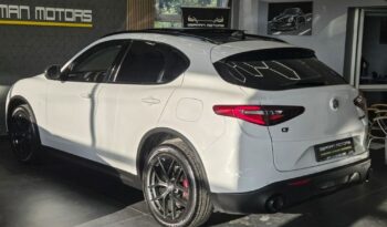 Alfa Romeo Stelvio 2.0 Turbo Sprint Q4 full