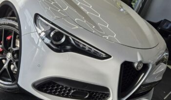 Alfa Romeo Stelvio 2.0 Turbo Sprint Q4 full