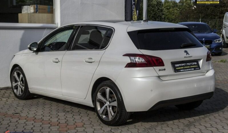 Peugeot 308 full