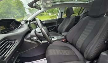 Peugeot 308 full