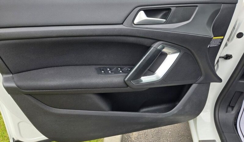 Peugeot 308 full