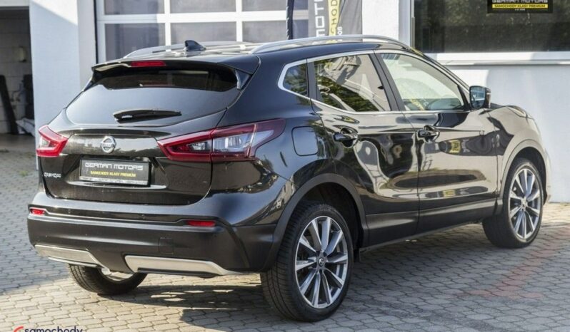 Nissan Qashqai 1.3 DIG-T DCT TEKNA full