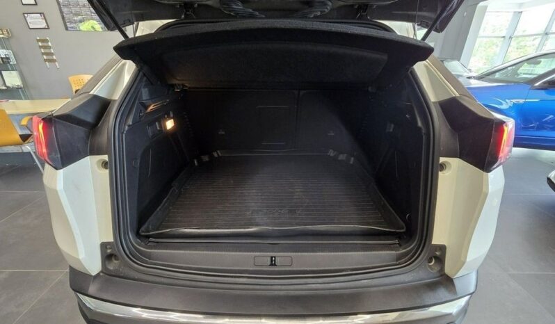Peugeot 3008 full