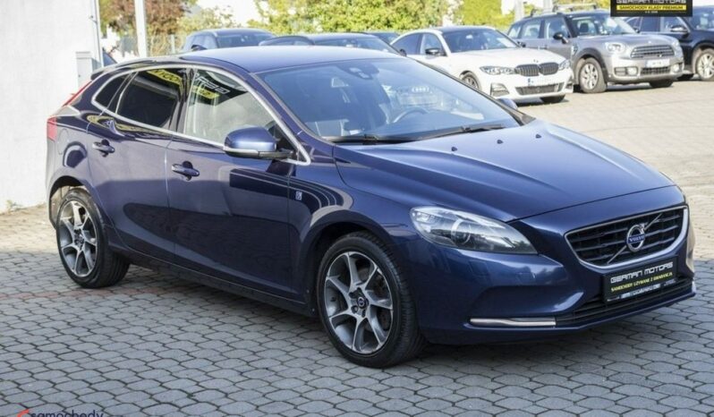 Volvo V40 D3 Drive-E Ocean Race full