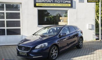 Volvo V40 D3 Drive-E Ocean Race full