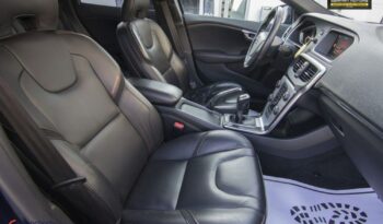 Volvo V40 D3 Drive-E Ocean Race full