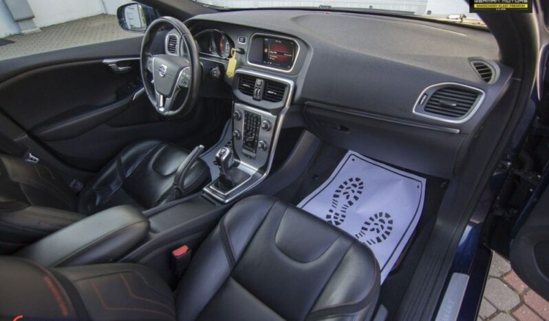 Volvo V40 D3 Drive-E Ocean Race full