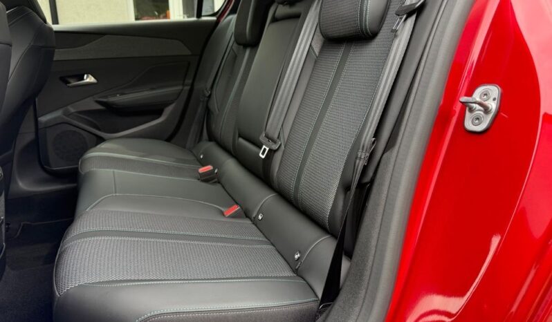 Peugeot 308 1.6 Hybrid PHEV GT Pack EAT8 full