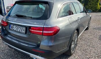 Mercedes-Benz Klasa E full