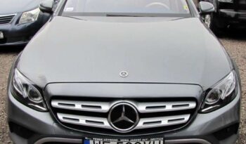 Mercedes-Benz Klasa E full