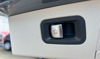 Mercedes-Benz Klasa E full