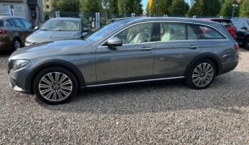 Mercedes-Benz Klasa E full