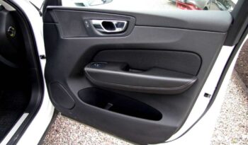 Volvo XC 60 D3 Momentum full