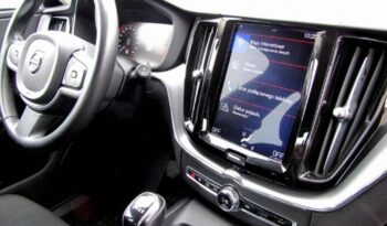 Volvo XC 60 D3 Momentum full