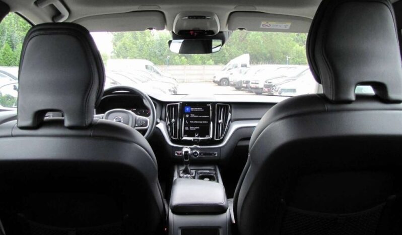 Volvo XC 60 D3 Momentum full