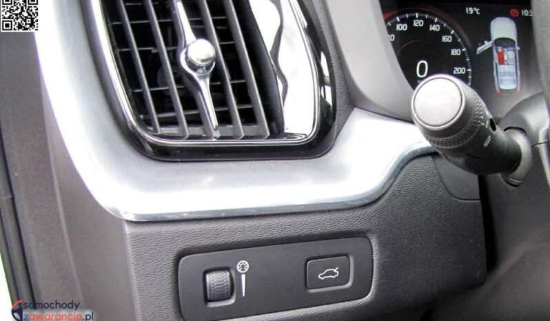 Volvo XC 60 D3 Momentum full