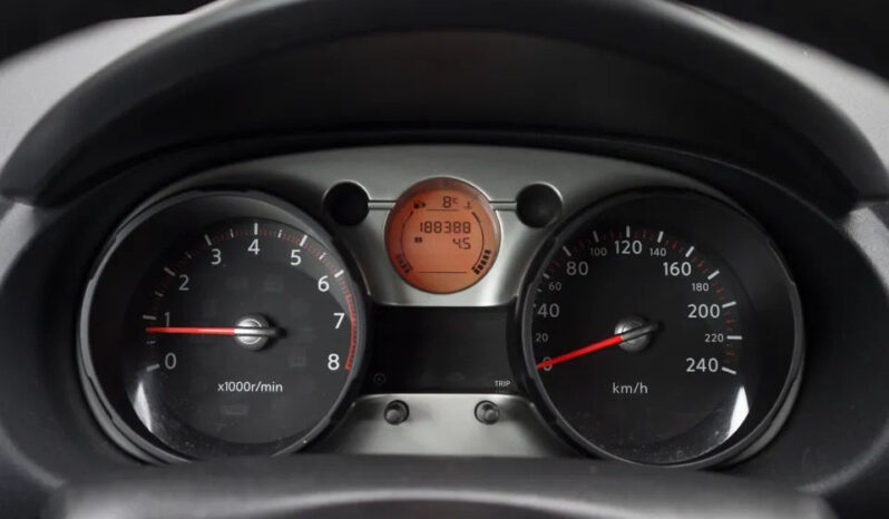 Nissan Qashqai 2.0 4×4 Tekna full