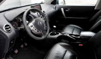 Nissan Qashqai 2.0 4×4 Tekna full